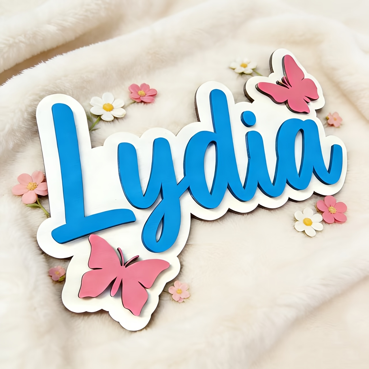 لافتة غرفة مخصصة بتصميم فراشة  - مراجعة Baby Nursery Decor وسعره