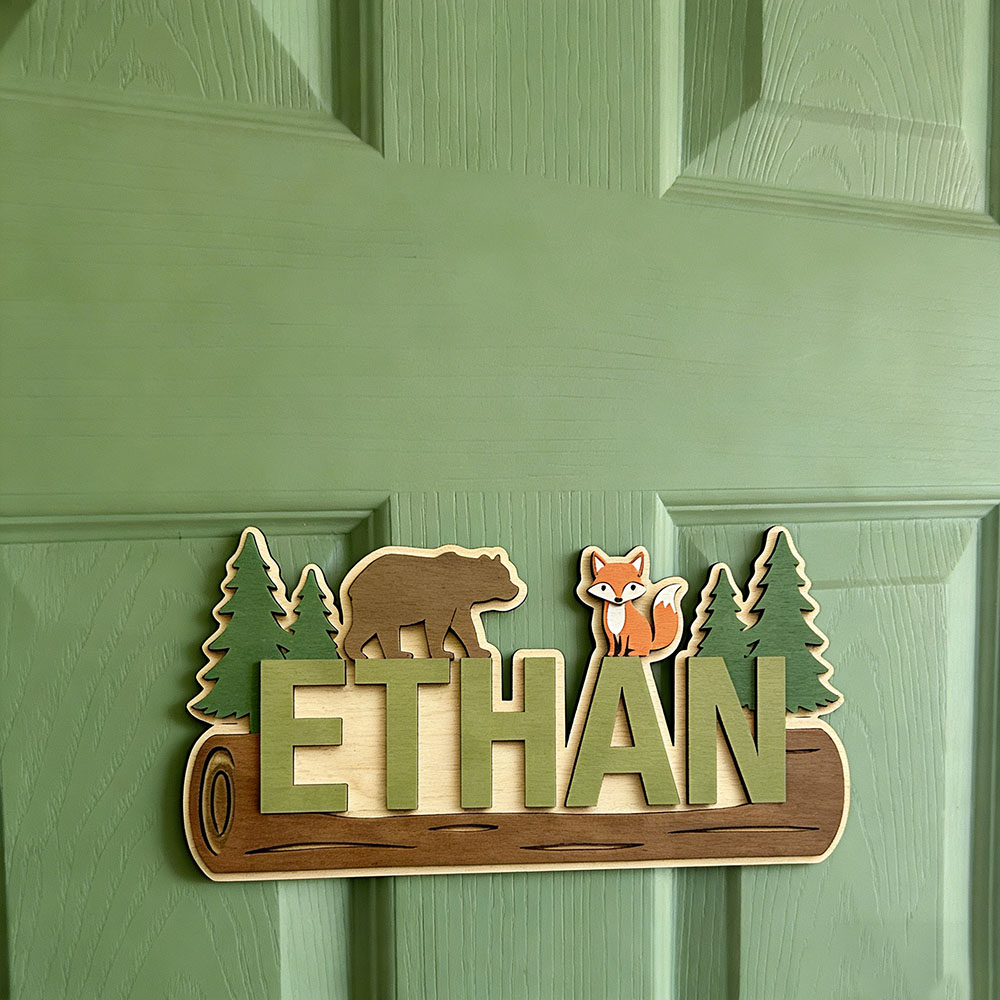 لافتة خشبية مخصصة باسم الطفل ب - مراجعة Baby Nursery Decor وسعره
