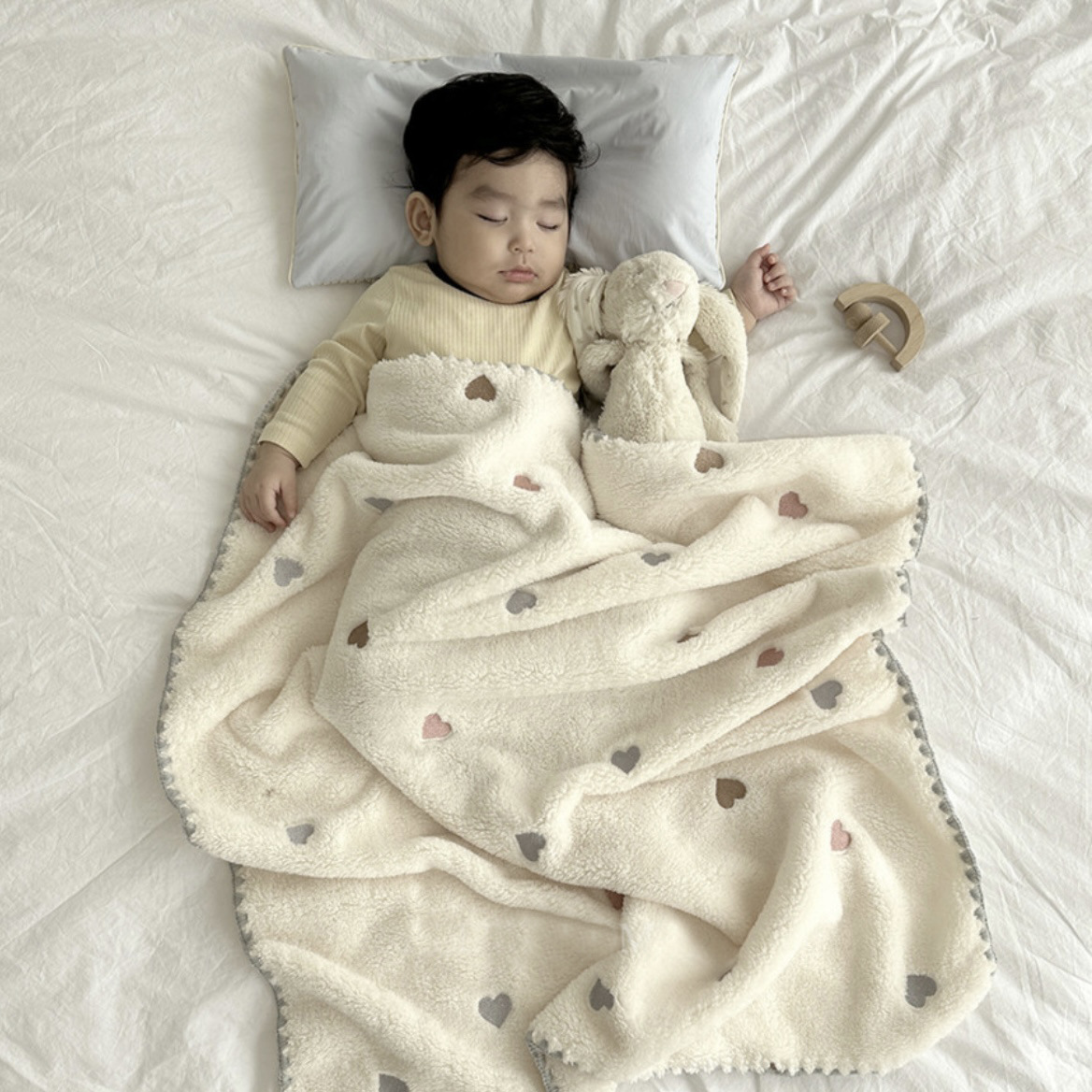 الشتاء الطفل البطانيات الوليد  - مراجعة Baby Boy Nursery Quilt وسعره