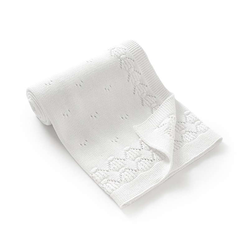 بطانيات قطنية للأطفال مقاس 90× - مراجعة Baby Boy Nursery Quilt وسعره